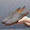 Casual Shoes Men's Loafers Breattable Lightweight Anti-Skidslip med Microfiber läderöverdelar för utomhuskörning
