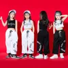 Kid Hip Hop Clothing White Black Top Top Letter Casual Street Sport Jogger Sweat Bins для девочек Джазовый танец костюм одежда