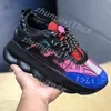 Designer di uomini Donne Donne Reazioni Casualmente Scarpe casual Tripli bianchi Black Blac Orange Blue Blu Fluo Multi-Cloring Sneakers Sneaker Sports Lace-Up Shoe ZM41