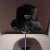 Sombreros de borde anchos de diseñador sombreros de cubo del mismo estilo Mink Mink Cabello de invierno Resistente al frío y tibio Hombo de sombrero de lujo Triangle Triangle