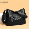 DrawString High Quality Soft Leather Crossbody Shoulder Bags Womes Luxury Designer Handväska Märke stor kapacitet Fritid Kvinnor Vintage Bag