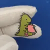 Brosches söt baby dinosaurie märke brosch stickning tröja djurstift kawaii emalj lapel stift smycken ryggsäck hatt krage tillbehör