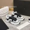 Ontwerper Chanells Sandalen schoenen Feng geborduurd gebreide panda schoenen vroege lente ronde kopje veter paar casual sportschoenen