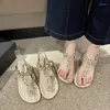 Lägenheter Kvinnor Summer Crystal Sandals Clip Toe Slippers Trend Ladies Shoes Beach Causal Slides Mujer Zapatos