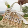 Panna młoda będzie w koszyku Pearl Wedding Party Bridal Shower Bridesmaid Girl Bridal Handheld Flower Basket Storage Organizer