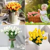 Fleurs décoratives 10pcs Real Touch Tulips Pu Artificial Flower Bouquet pour arrangement Party de mariage Salle Salle à manger Table de bricolage