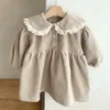 Girl's jurken Spring peuter meisje jurk Peter pan kraag corduroy jurk met volle mouw voor kinderen