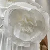 Kadınlar bluzlar ipek keten yüksek kaliteli beyaz çiçekler çiçek açan bir omuz kadın bluz üstleri 2024 varış bahar