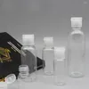 Garrafas de armazenamento 50pcs 5-100 ml de plástico lotes de estimação de pão de estimação por atacado de amostra cosmética de recipiente mini-deslocamento preenche os frascos líquidos garrafa