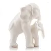 Figurines décoratives nordiques en céramique d'éléphant ornements en porcelaine blanche feng shui statue animal salon artisanat décoration de la maison