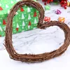 Dekoratif çiçekler 3 adet kalp çelenk süsleme Noel rattan kolye Noel dekor ağacı aşk şekli süslemeleri
