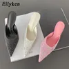 Eilyken Nuova sexy da festa sexy Rivet Women Slifors Design puntato Teli sottili Muli Mule Ladies Pompe a molla Scarpe