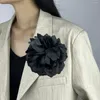 Brooches 12CM Black White Minimalist Fabric Flower Brooch For Women Men Unisex Pin HUANZHI 2024 Clothing Accessories