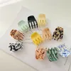 European And American Simple Hairpin Wholesale 4.5CM Small Retro Temperament Acetate Leopard Print Hair Claws For Women High Pon