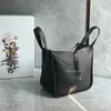 10a Top-nivå Replication Designer Bag Mini 20.8cm Hammock Compact Tote Bag Geometry Crossbody Bags Geometric Solid Women Handväskor Gratis frakt LE008