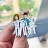 Hanreshe Creative BFF Doctor Nurse Enamel Broche Pin Medical Friendship Lapel Backack Badge Sieraden voor vrouwen Girls Geschenken