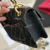 Vintage 22s Black And Gold Denim CF Designer Classic Flap Women Messenger Bag Gold Hardware Matelasse Chain Shoulder Bag Portable Cross Body Bag Handbag 19x14cm