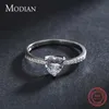 Band Rings Modian Sparkling 925 Pure Silver Heart 1Ct Transparent CZ Finger Ring Lämplig för Womens Classic Luxury Wedding Accessories Smyckesgåvor J240410