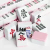 42 mm Mahjong Set Table jeu jeu de haute qualité Mahjong Qrange Pink 144pcs Hand Frothing Mahjong Tiles Chinois Chinese Family Play