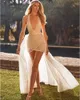 Robe de mariée courte sexy en V Femmes Féquettes Halter plins en tulle Sans manches en arrière sans dos bridale simple vestido de novia robe de mariage