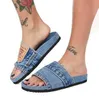 Nouveau couple denim slipper femelle sandales non glissantes confortables pantoufles plates d'été femme glisses de plage extérieure neutre chaussures décontractées femmes mules 35-43 01