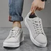 Lässige Schuhe Männer Sneakers Trend Designer Schuh Italienisch atmungsaktiven Freizeit männliche Nicht-Schlupfschuhe vulkanisiert