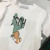 Neue Baby-Tracksuits Jungen kurzärmeliger Anzug Kinder Designer Kleidung Größe 100-150 cm T-Shirt und farbenfrohe Streifendruckshorts 24APRIL