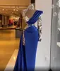 Royal Blue Luxury Pärled Crystal African Evening Dresses Luxurious Aso Ebi Mermaid Prom Dress One Long Sleeve Formal Evening Party Gowns Split golvlängd