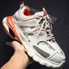 Sneakers Mens Designer Paris B's Third Generation Dad Shoes Female Track3 0 Men's and Women's Leisure Sports with Led Light to Increase Show Thin zy41