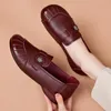Sıradan Ayakkabılar İlkbahar ve Sonbahar Annenin Gerçek Yumuşak Deri Sole Tek Konforlu Düz Alt İnek Orta Yaşlılar Slip