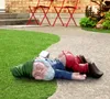 Decorazioni da giardino divertenti Sculture nane ubriache Creative Sleeping Gnomi Decoration Statue Figurine in miniatura Ornamenti del paesaggio9018495