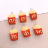 10pcs Mini French Frises Frises Resin Charms Pendre de nourriture mignonne pour les boucles d'oreille Cousquette de clés Faire des bijoux de bricolage