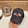 Designer Ball Caps Hat Hög kvalitet och korrekt version Tiger Printed Baseball Hat fashionabla och minimalistiska hattar