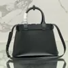 12aトップミラー1：1高品質のデザイナーラグジュアリーショルダーハンドバッグすべての手作りユニークなベルトデザインクラシックソリッドカラーミニマリストの女性用ホーボーハンドバッグ付きの絶妙なボックス。