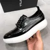 Lässige Schuhe Männer Flügel Tipp Brogue Britisch 2024 Dicke Plattform Schnürung Geschäftsmann Kleid hochwertiges echtes Leder