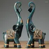 Figurine decorative 2 pcs statua di elefante di resina fortunato elegante elegante ricchezza di figurine ornamenti per il regalo di arredamento per la casa