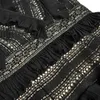 アーバンセクシードレスレトロ夏の新しいプリーツレディースVネックフライングスレッド刺繍中空の黒いエレガントパーティードレスFEファッションC240411