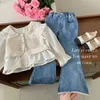 Koreanischer Stil neuer Frühlingsherbst Herbst Baby Girl Boy Sets Langarmes Hohlauslöser+Denim Flare Hosen Kinder Kleidung E23004