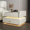 Nordiska lyxiga nattduksbord Lamplådor Låga moderna sängbord multifunktionellt minimalistiska bord de chevet vardagsrumsmöbler