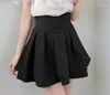 Jupes Japonais Série de mines Production de masse Shorts noirs jupe femme 2024 printemps jirai kei mignon ceinture courbe courte pour les femmes