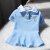 Robes d'été du printemps pour petits chiens vêtements de chiot mignon polo étudiant jupe chat jupe princesse chien vestido perro 240328