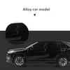 Electric/RC CAR 1 32 Legering Car Model Diecast metaal speelgoedvoertuigen Auto -model Model Simulatie Sound Light Collection Childrens Toy Gift voor RAV4 SUV 240424