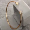 Bangle Cute Romantic Crystal Heart Cuff Bracelets Bangles for Women Golden Color Metal Open Love Charms Bangle New Fashion Jewelry 24411