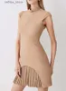 Sexig kjol Kvinnor 2024 Sommarkjol Elegant Y Academy Style Fashion Solid Color Round Neck Sleeveless Slim Fit Pleated Design Liten kjol L410