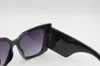 2024 Nouvelles lunettes de soleil féminin classiques, UV400, résistante aux UV