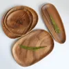 Noix acacia irrégulière en bois massif ovale assiette en bois servant plateau décoratif, pour collation de la vaisselle, dim sum, fruits, dessert