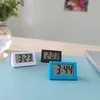 Home Mini Triangle Desktop Clock Instrument Creative Digital LCD Electronic Clock Court Court Bu biurko