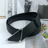 2024 Diseñador Cinturón para mujeres de mujer Oficina de lujo de la hebilla suave de San Valentín Regalo Fashion Classel Celic de cuero Cinturón de diseñador de mujeres unisex Ancho de 3.8 cm Caja de correa