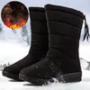 Stiefel Winter Schnee Frauen wasserdicht mit mittlerer Kälte Pelz Plüsch warme Schuhe Quasten Schwarzes Paar Mode Botas Mujer Inviern