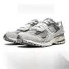 Designer shoes 9060 sneakers 2002r running shoes quartz grey phantom rain cloud protection sea salt outdoors trainers
